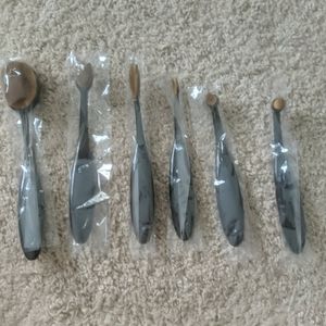 Brush set